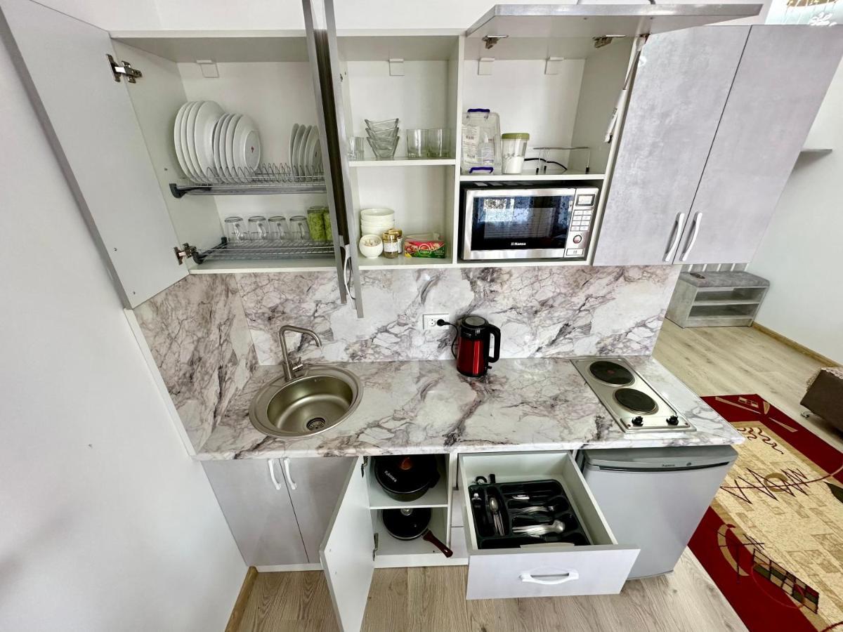 Raduga West 'Amber' Apartment Koshkol' Dış mekan fotoğraf