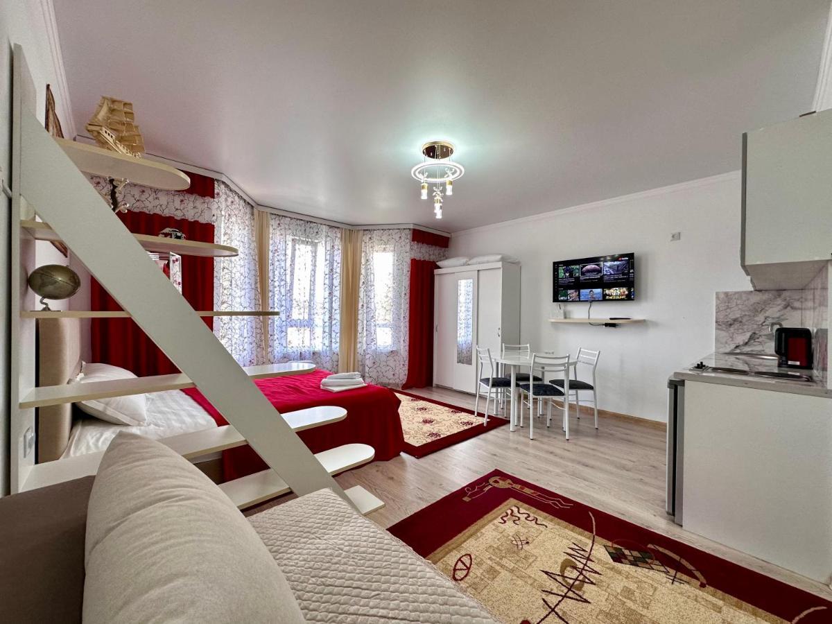 Raduga West 'Amber' Apartment Koshkol' Dış mekan fotoğraf